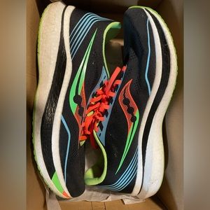 Saucony Endorphin Pro (w/ carbon plate) size:13